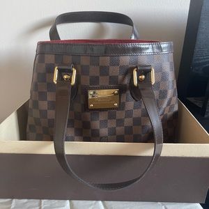 AUTHENTIC  Louis Vuitton Hampstead Tote bag